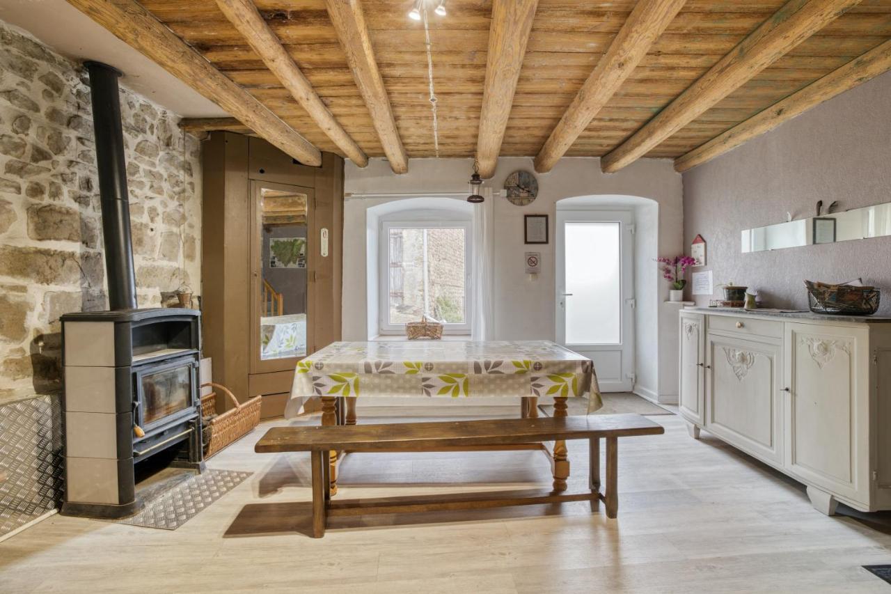 Maison Charmante A Valprivas Avec Jardin Prive. Bagian luar foto