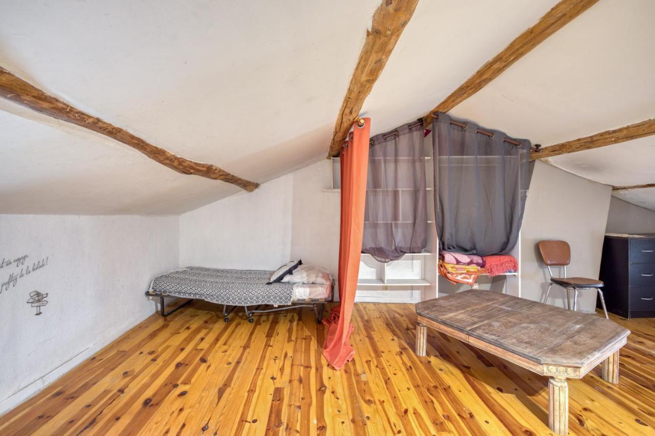 Maison Charmante A Valprivas Avec Jardin Prive. Bagian luar foto